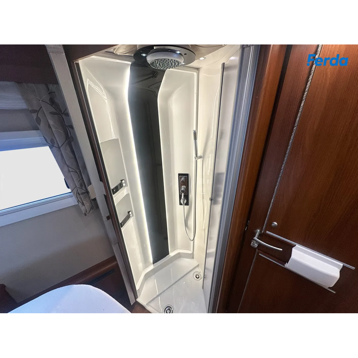 Carthago CHIC E-LINE I 51 QB Linerclass