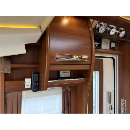 Carthago Chic E-Line I51QB Li