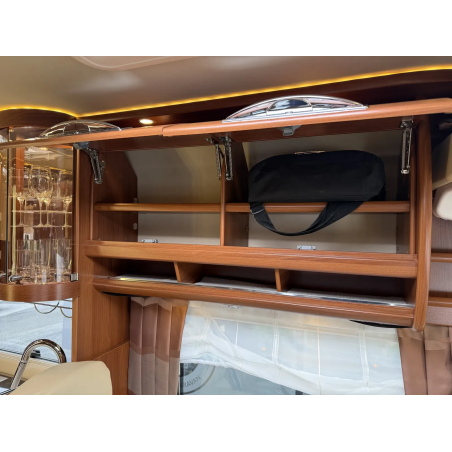 Carthago Chic E-Line I51QB Li