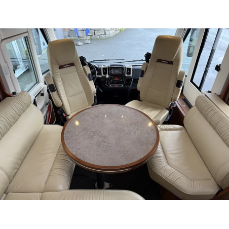 Carthago Chic E-Line I51QB Li