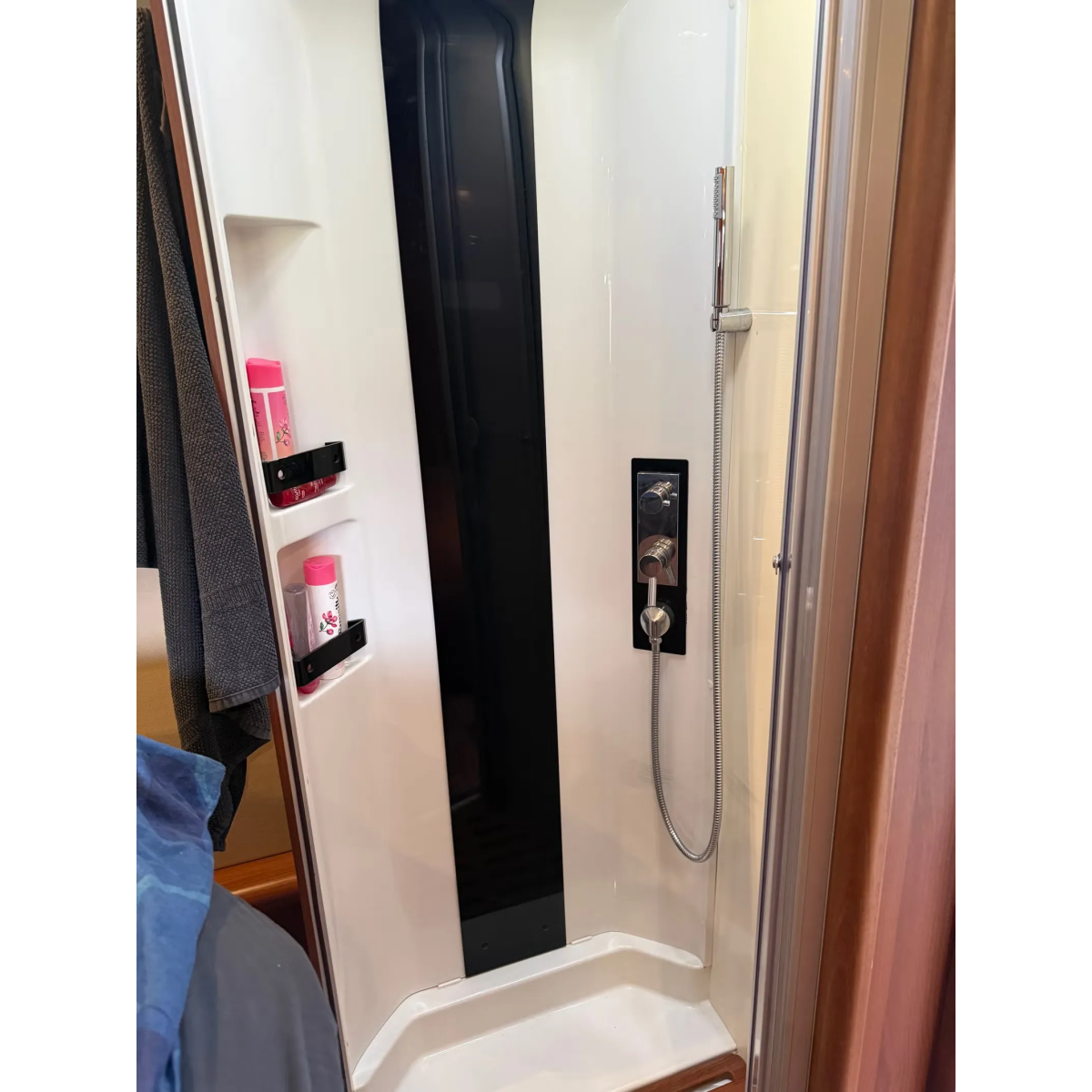 Carthago Chic E-line i 51 OB