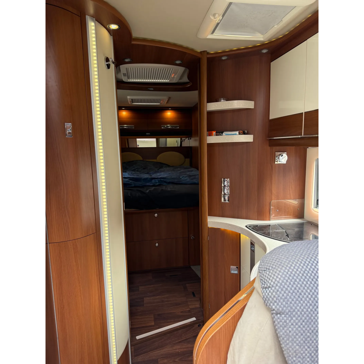 Carthago Chic E-line i 51 OB