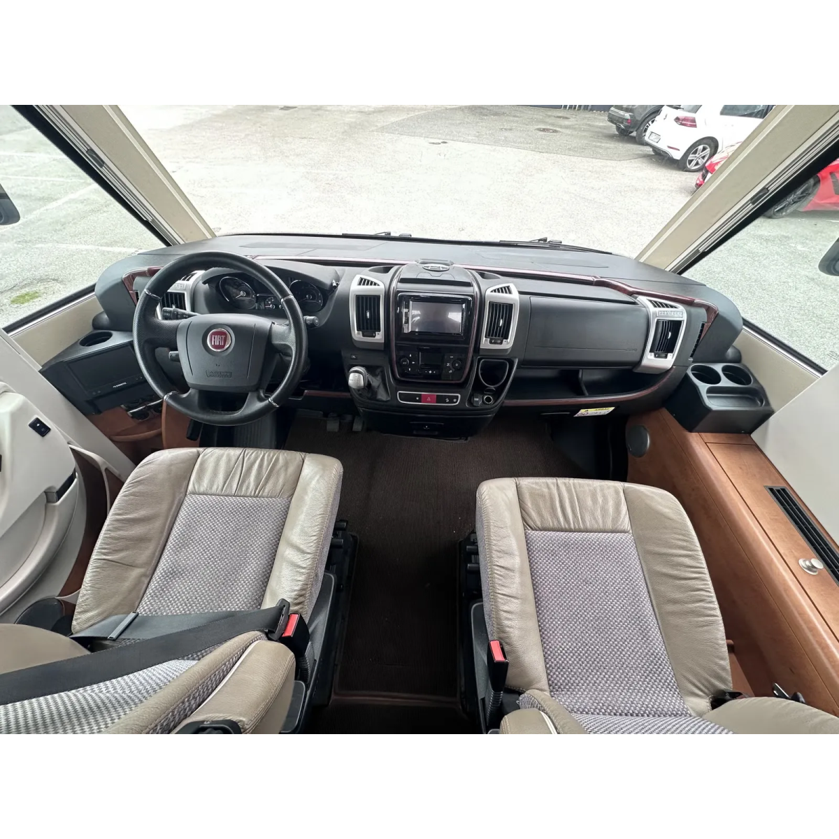 Carthago Chic C-Line XL 5.8 QB