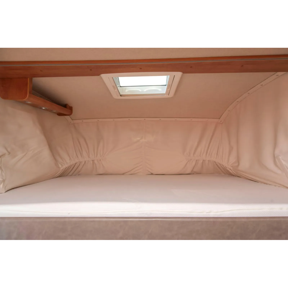 Carthago C-TOURER I 142
