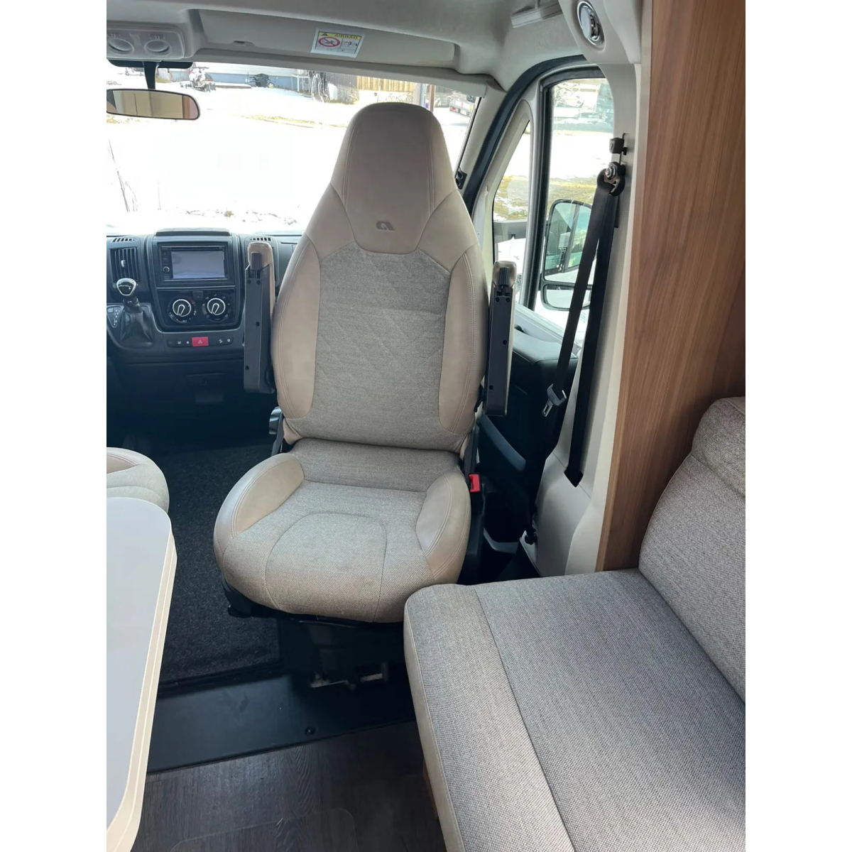 Adria Coral 670 SC Plus