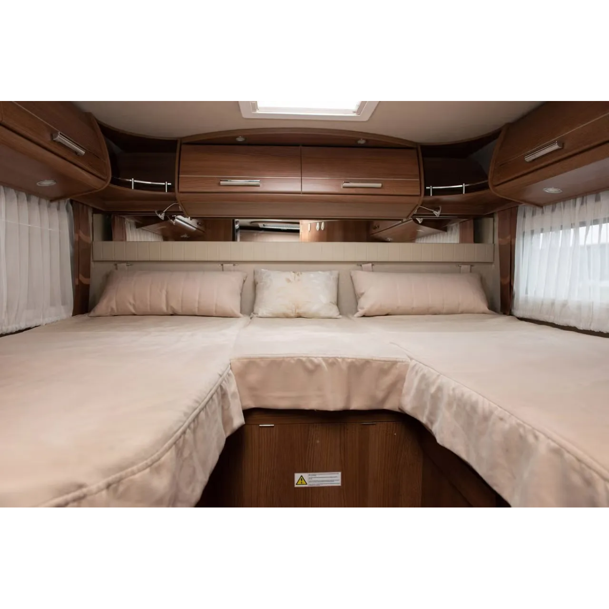 Carthago C-Tourer I 143