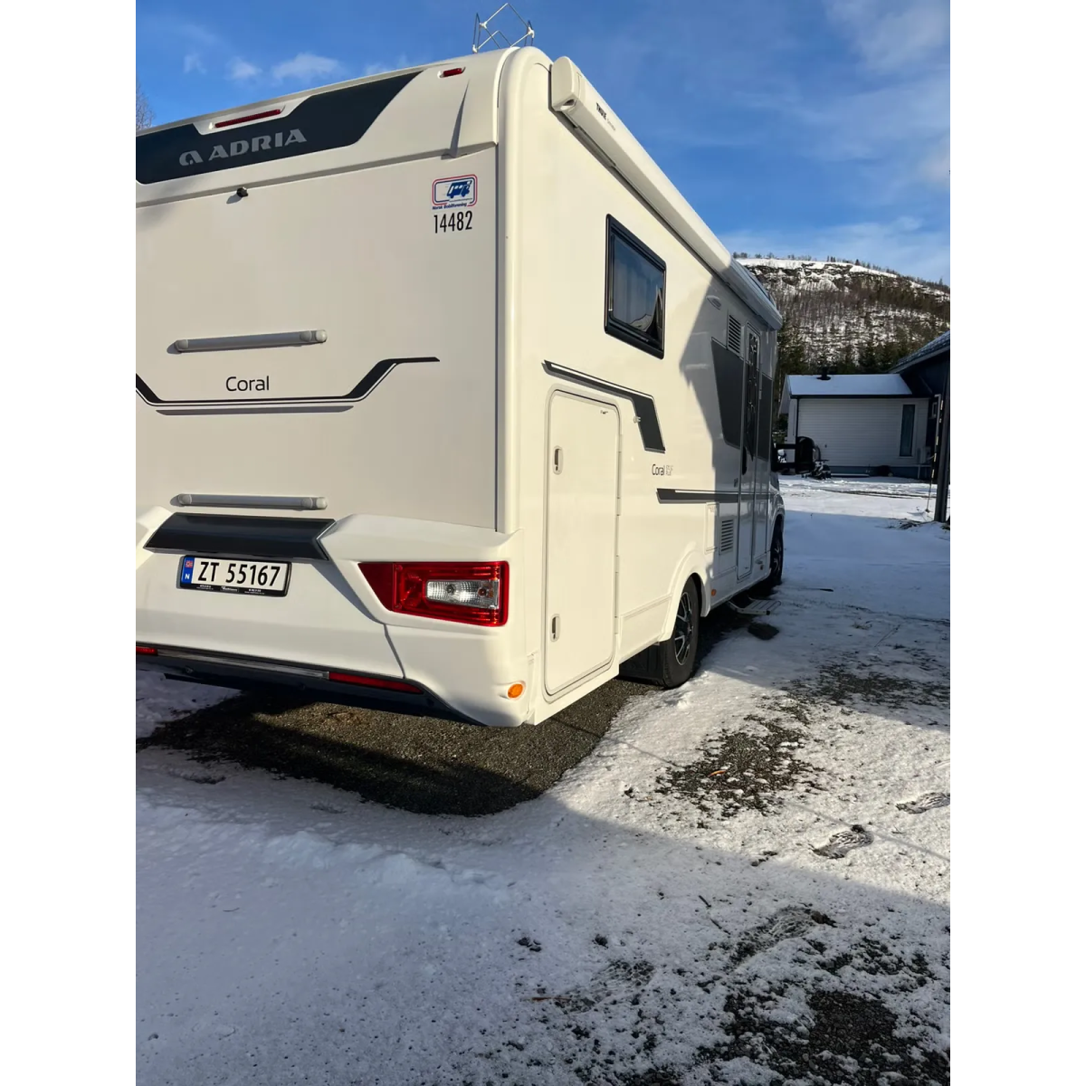 Adria Coral 670 SC Plus