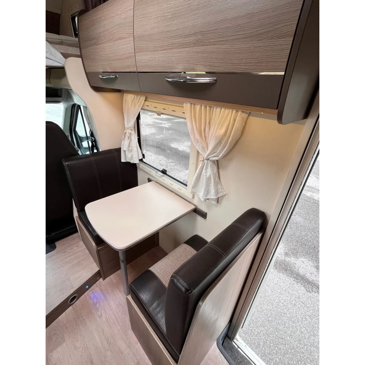 Challenger Genesis C276