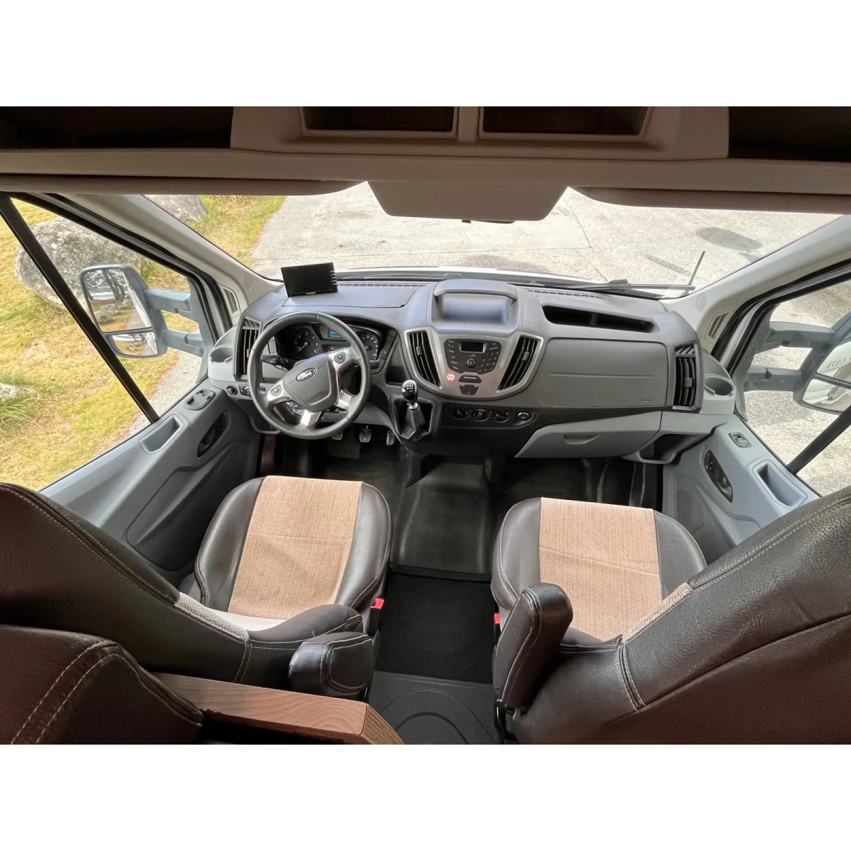 Challenger Genesis C276