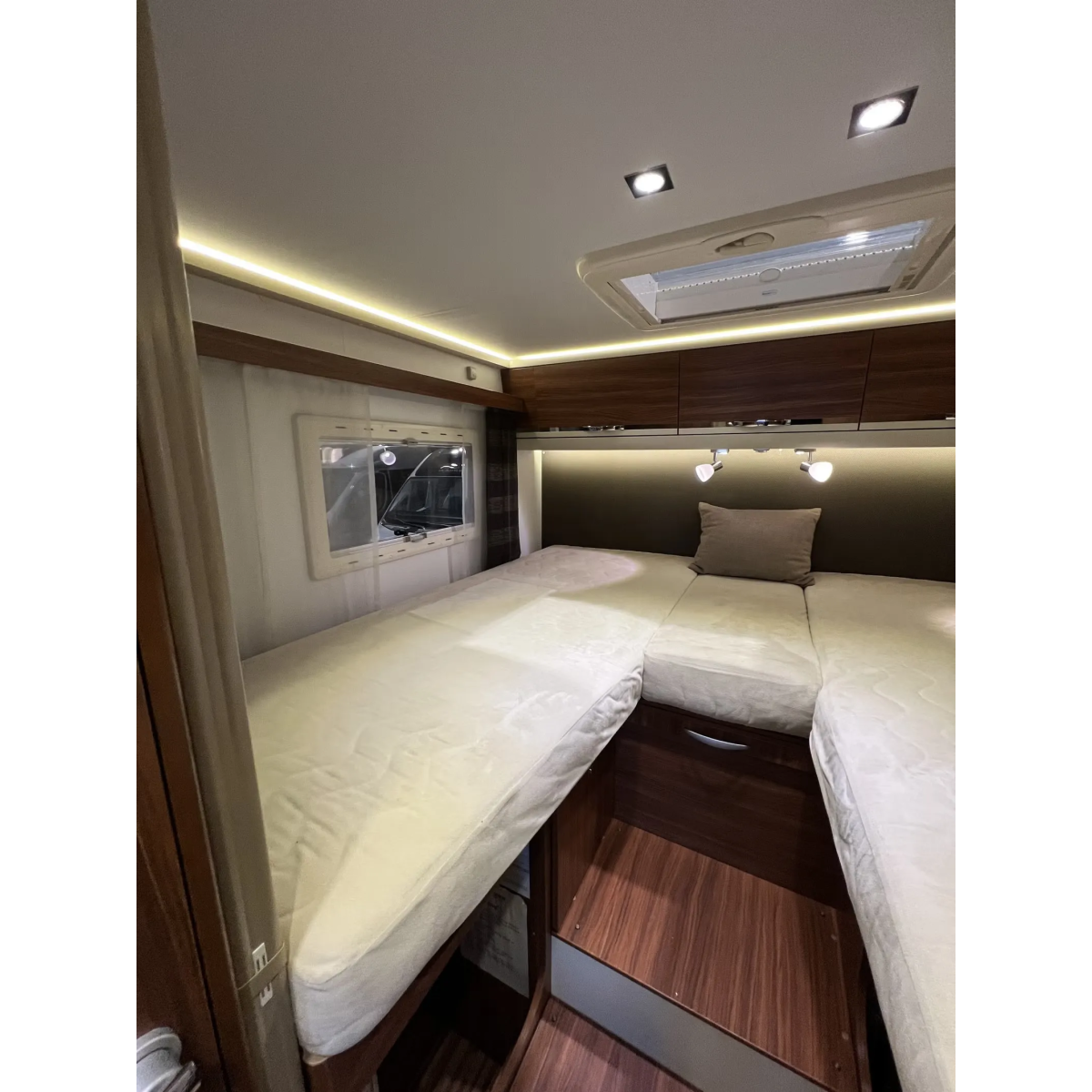 Adria Matrix M670 SL