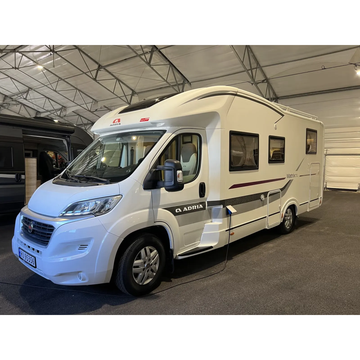 Adria Matrix M670 SL