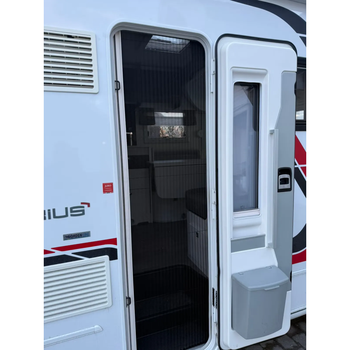 Challenger Sirius 3078XLB