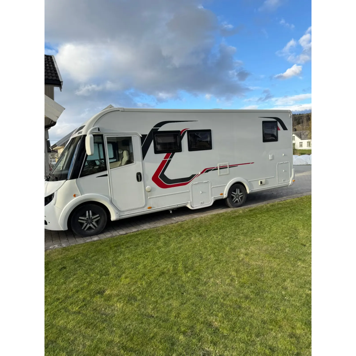 Challenger Sirius 3078XLB