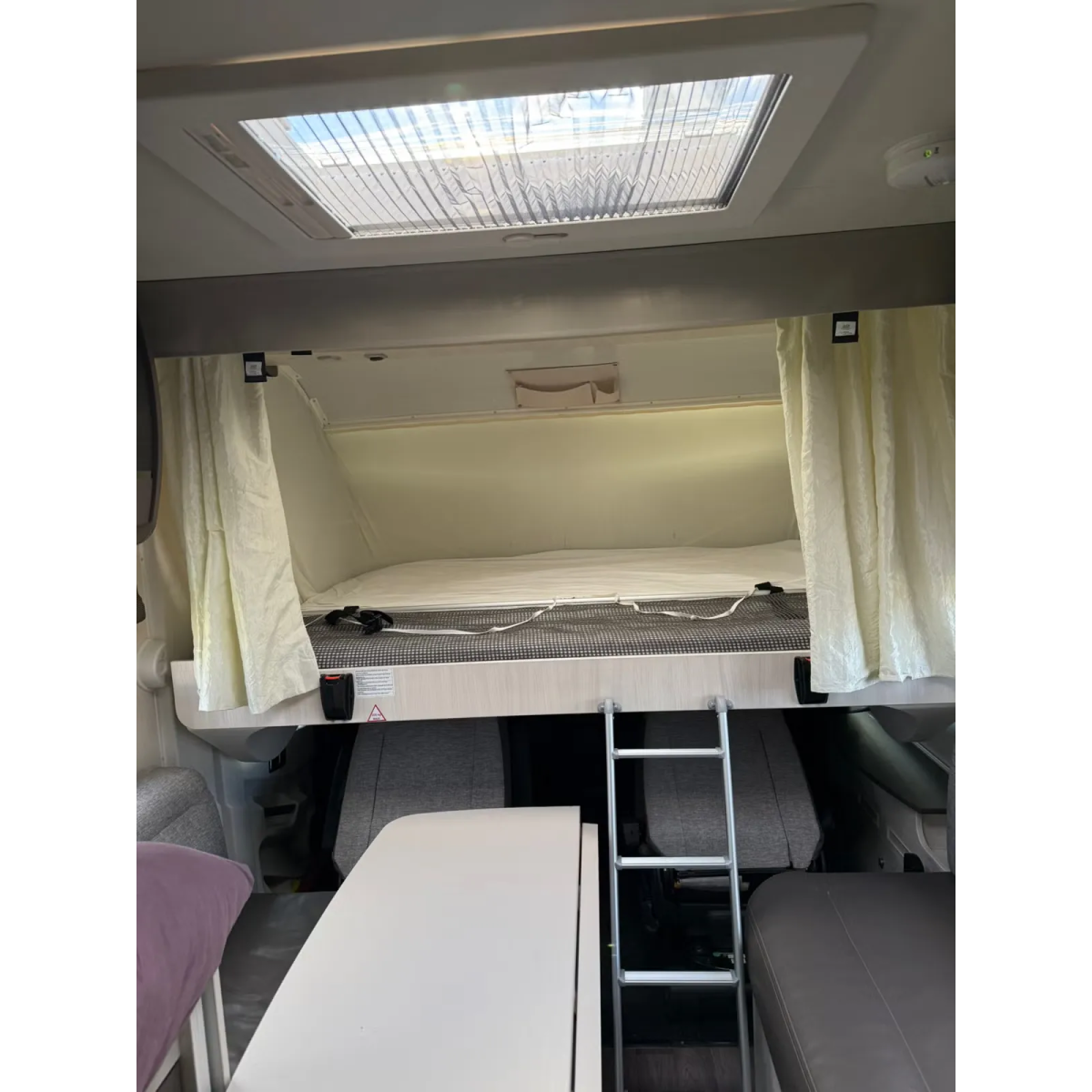Challenger Sirius 3078XLB