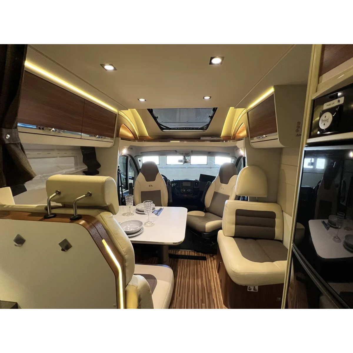 Adria Matrix M670 SL