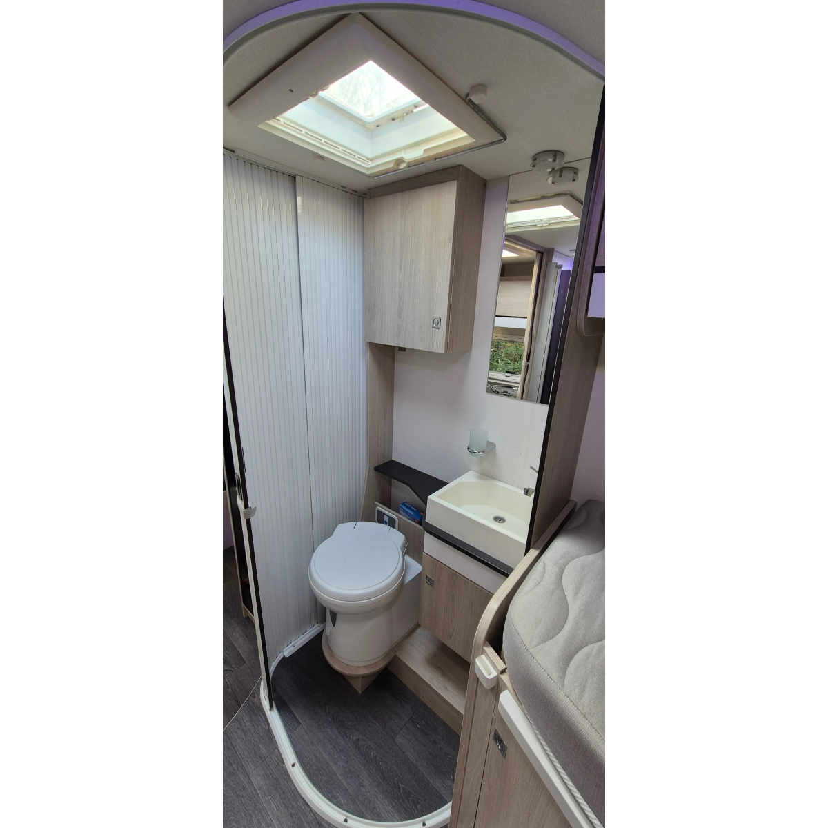 Challenger 387 GA