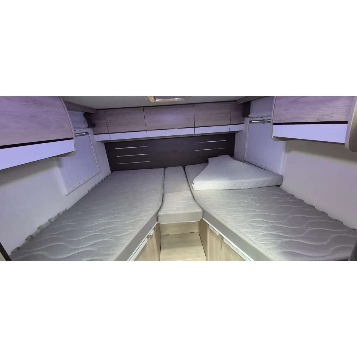 Challenger 387 GA