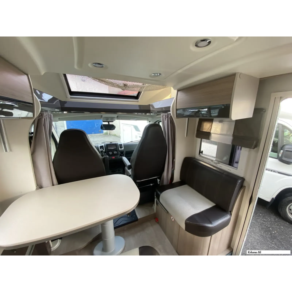 Challenger 377 Genesis