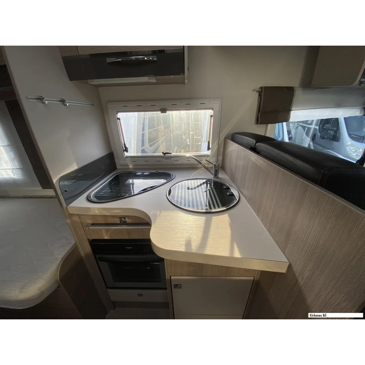 Challenger 377 Genesis