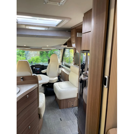 Eura Mobil Integra Line 695 QB
