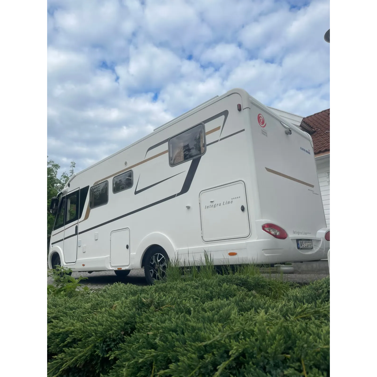 Eura Mobil Integra Line 695 QB
