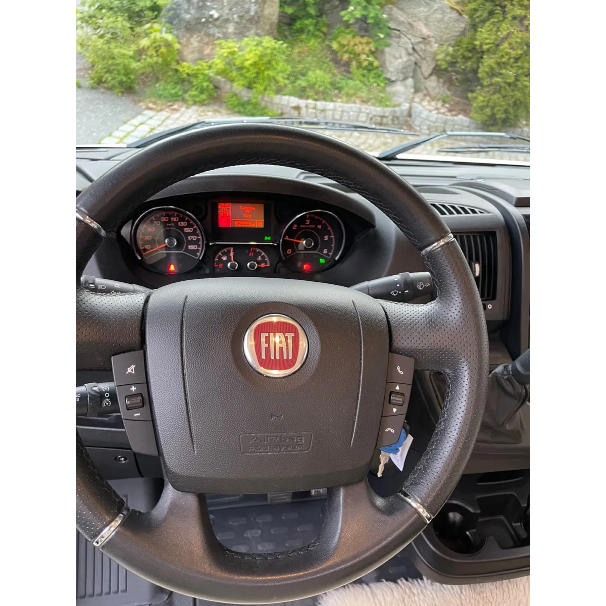 Eura Mobil Integra Line 695 QB