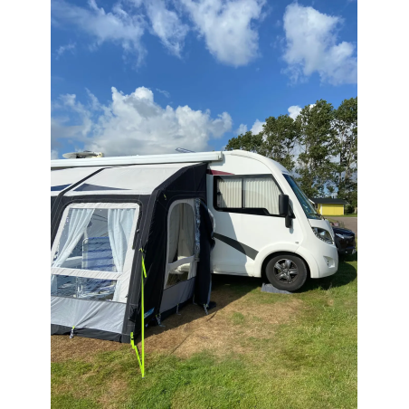 Eura Mobil IL 720 EBF