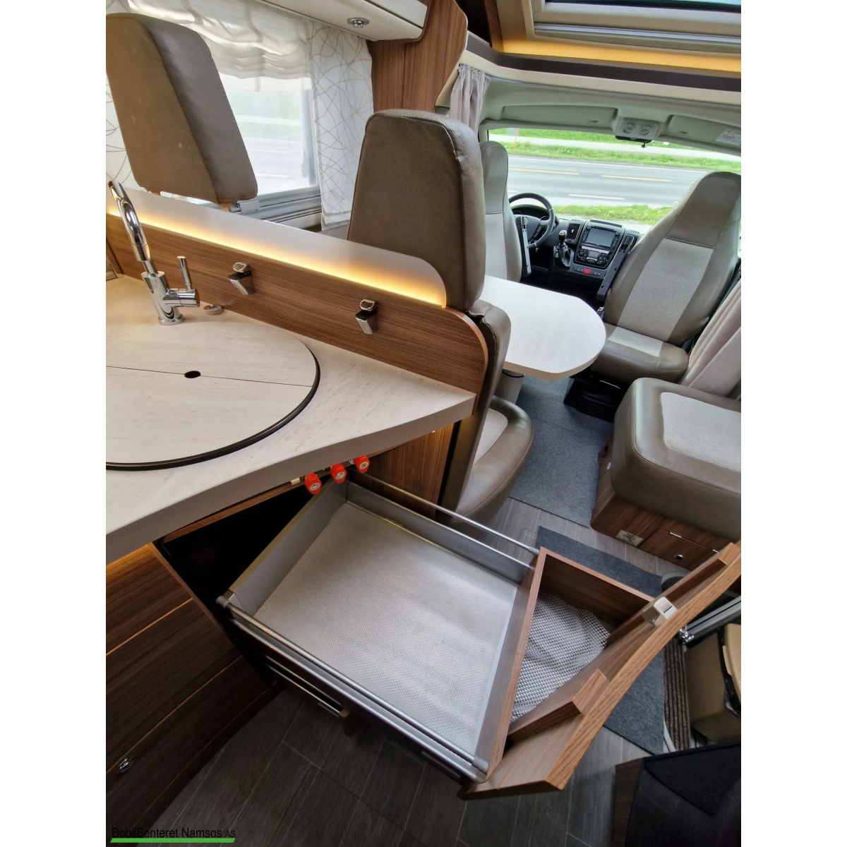 Eura Mobil PT 730 EB