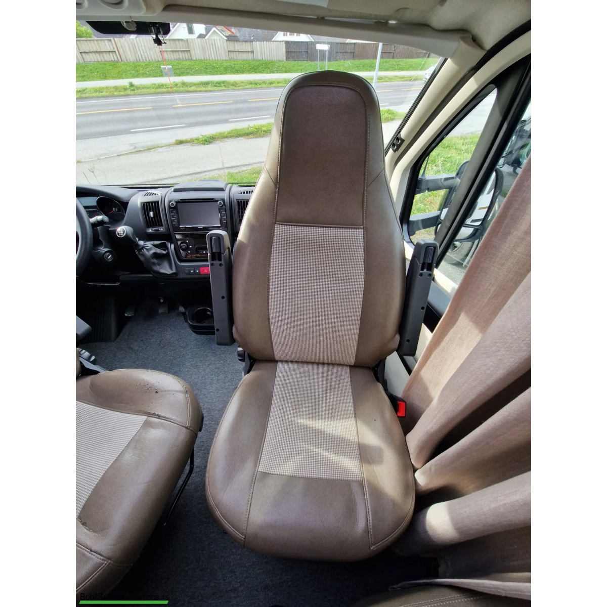 Eura Mobil PT 730 EB