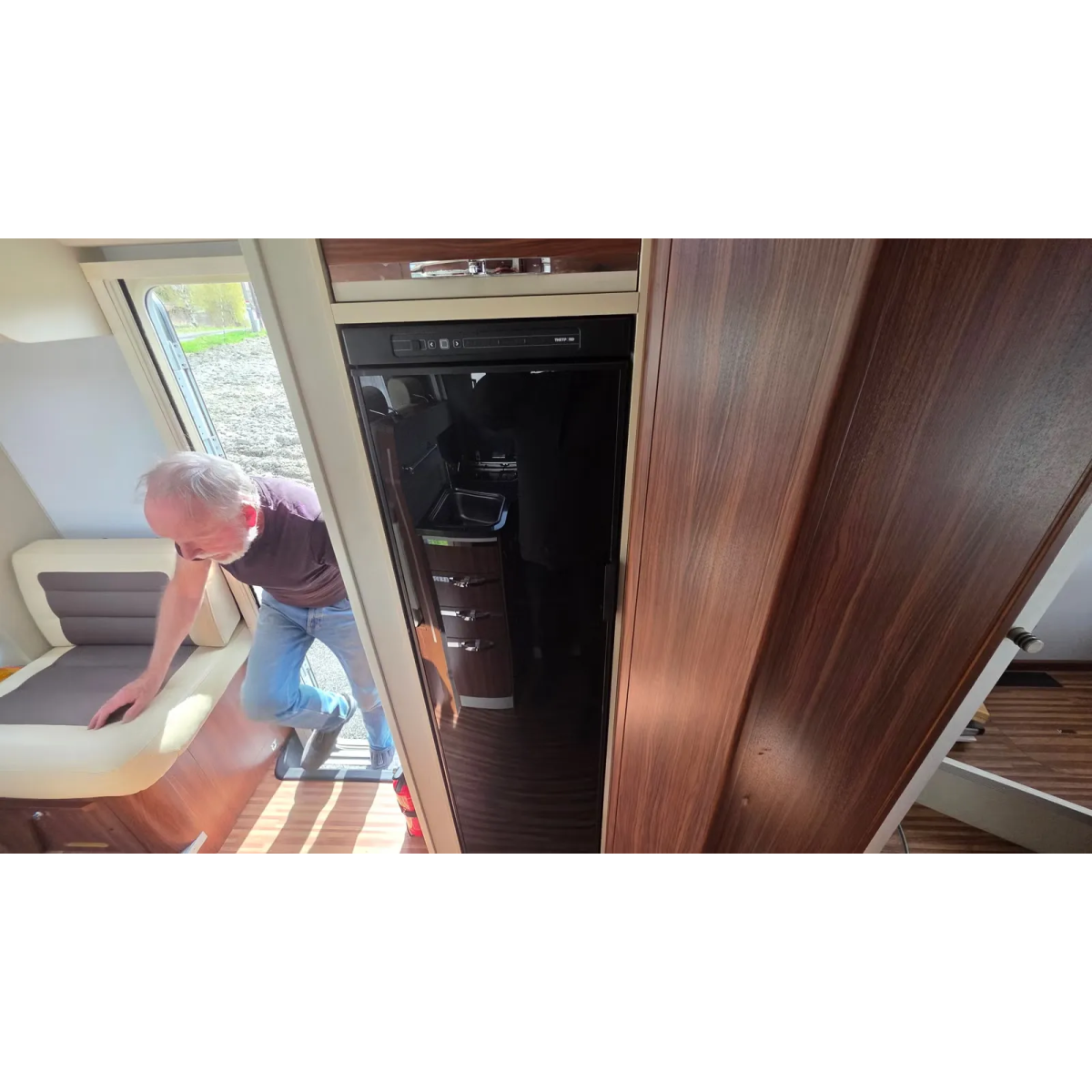 Adria Coral S690 SC