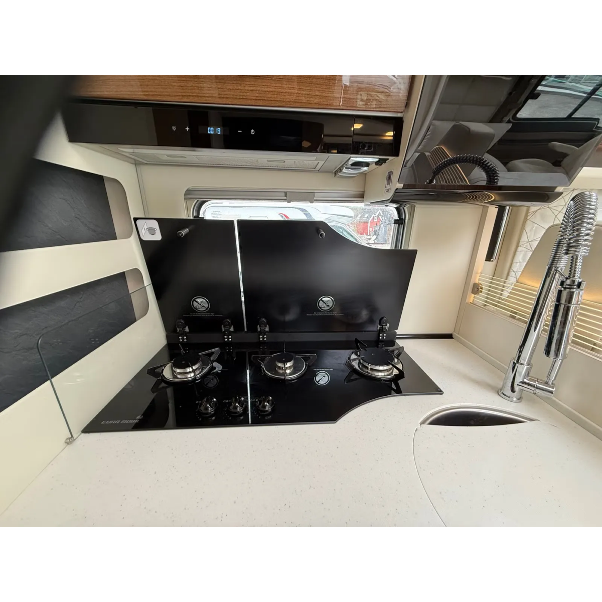 Eura Mobil 760 QB