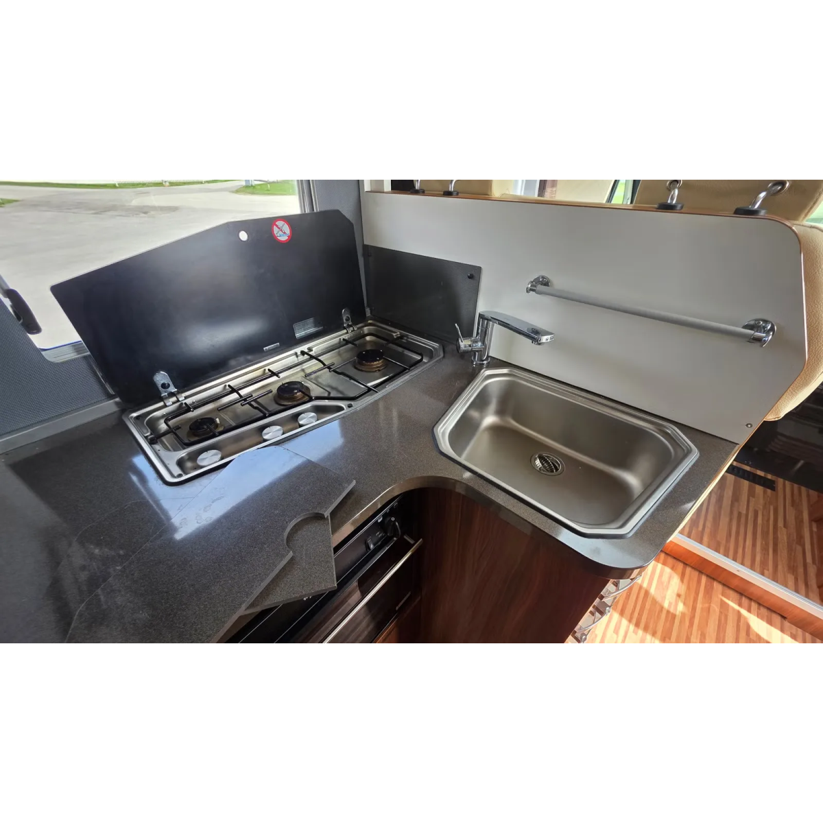 Adria Coral S690 SC