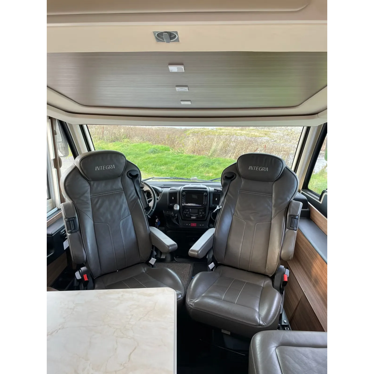 Eura Mobil Integra 890 QB