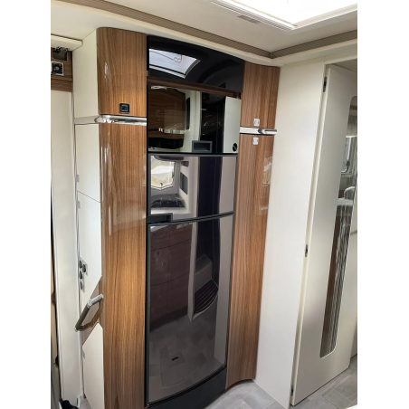 Eura Mobil Integra 890 QB