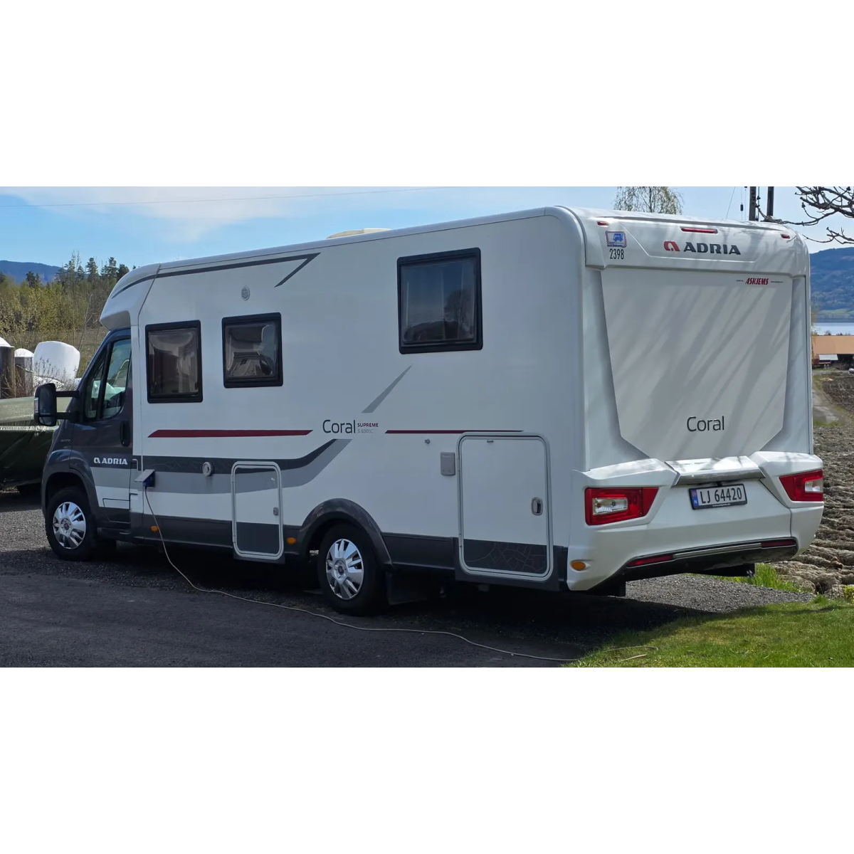 Adria Coral S690 SC