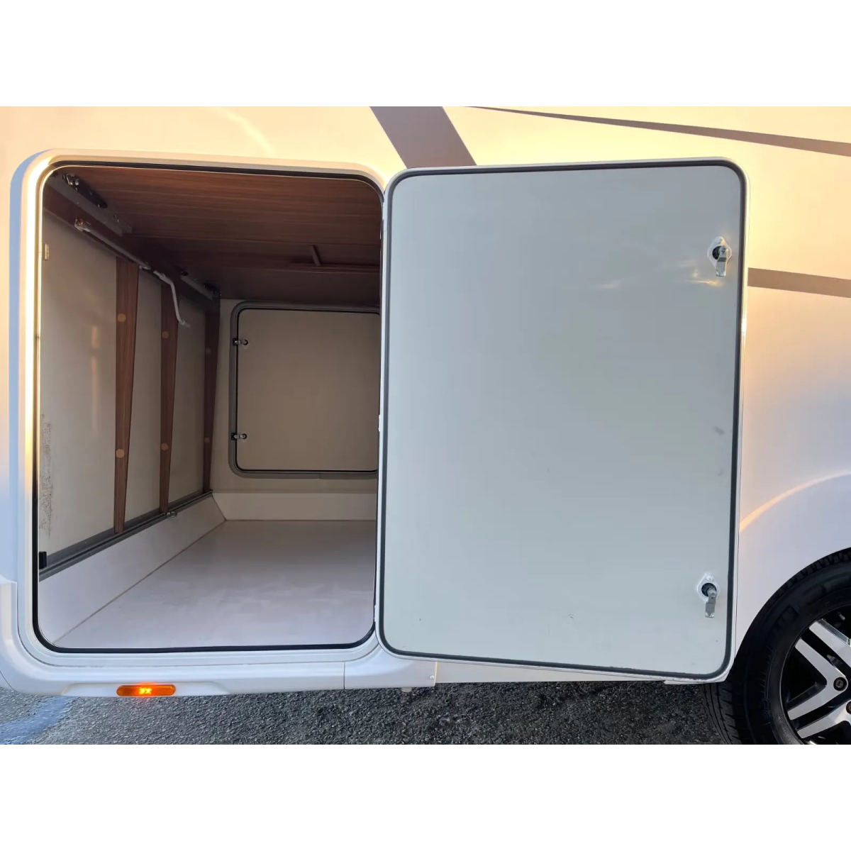 Eura Mobil IL 720 EB
