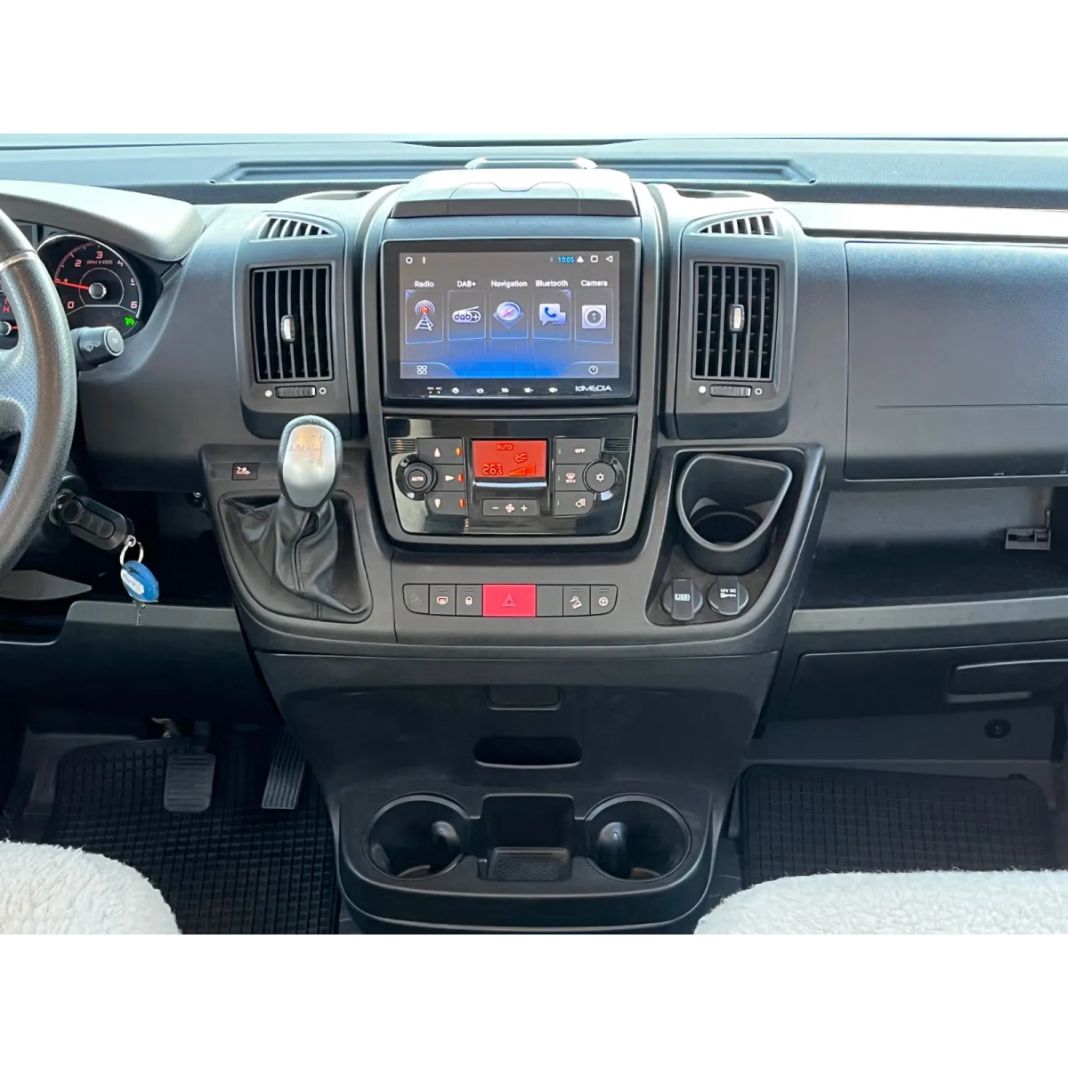 Eura Mobil IL 720 EB