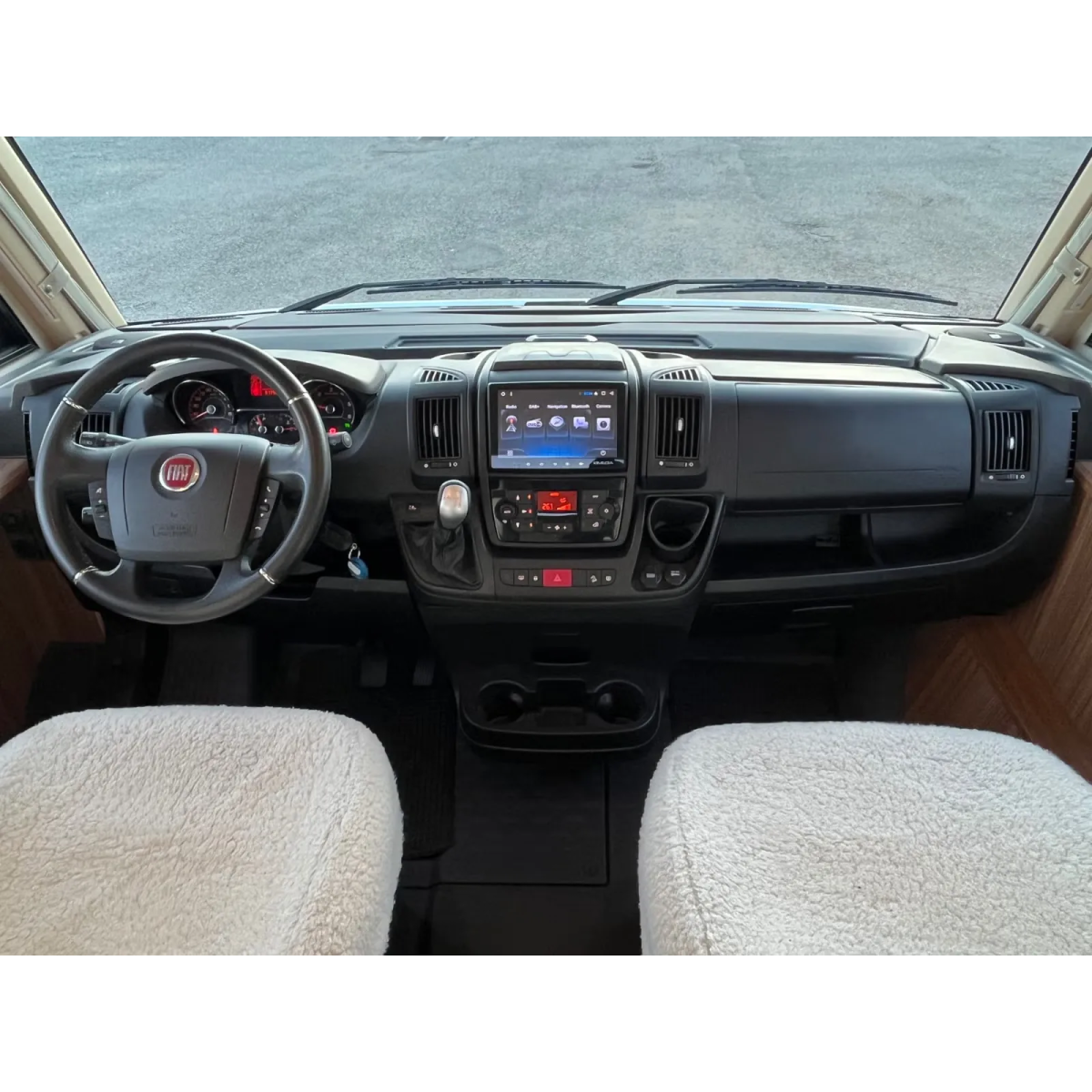 Eura Mobil IL 720 EB