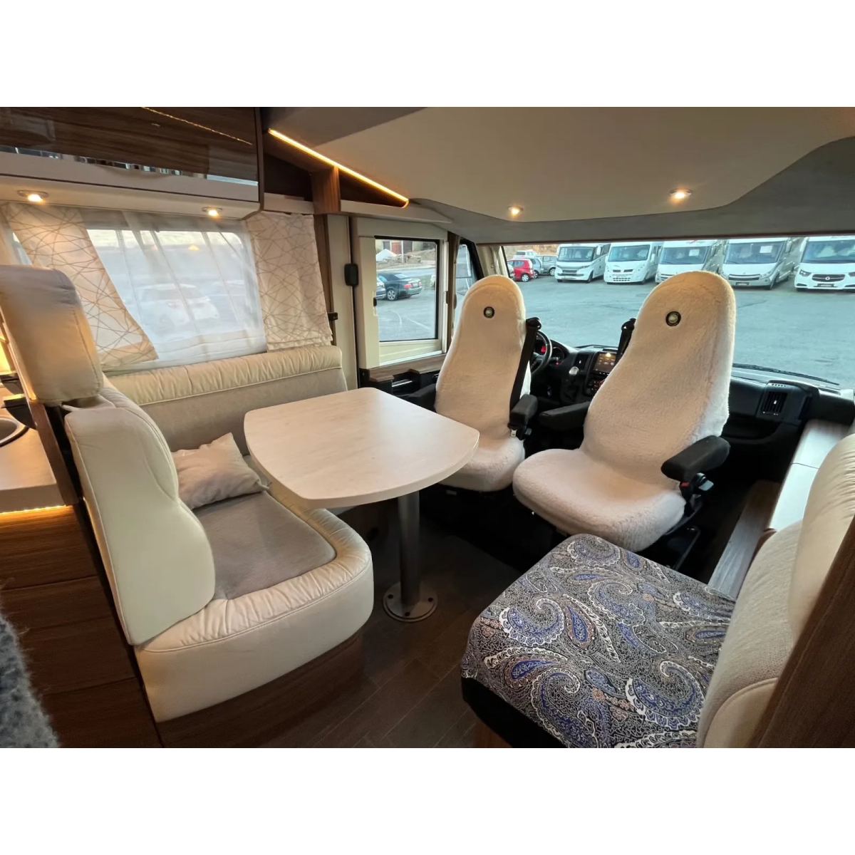 Eura Mobil IL 720 EB
