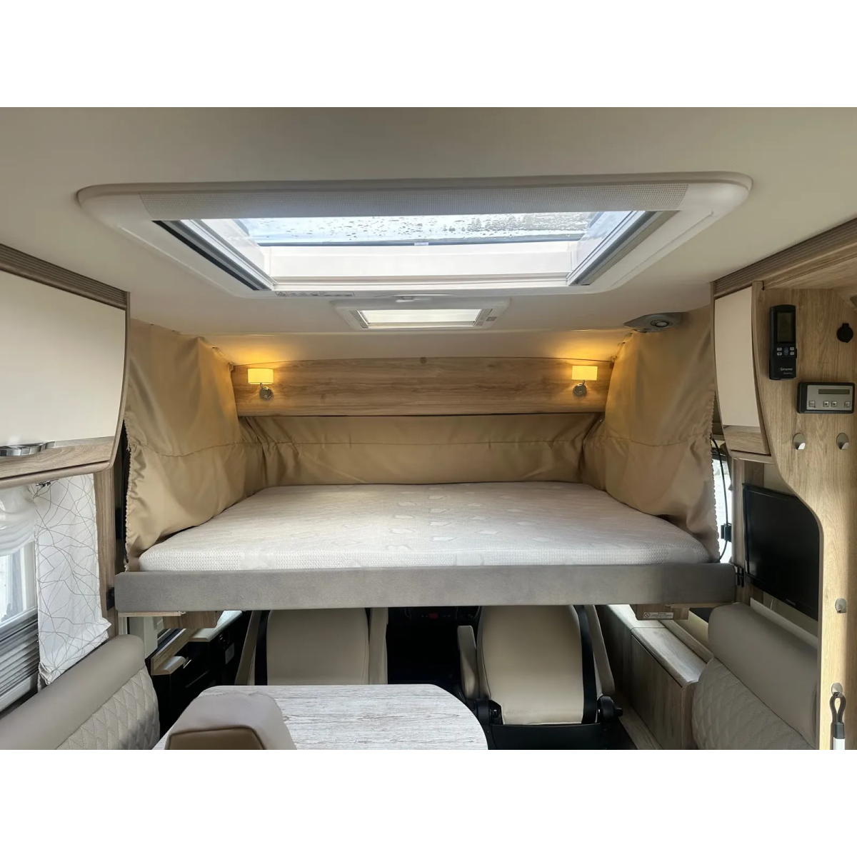 Eura Mobil Integra Line 720 QB
