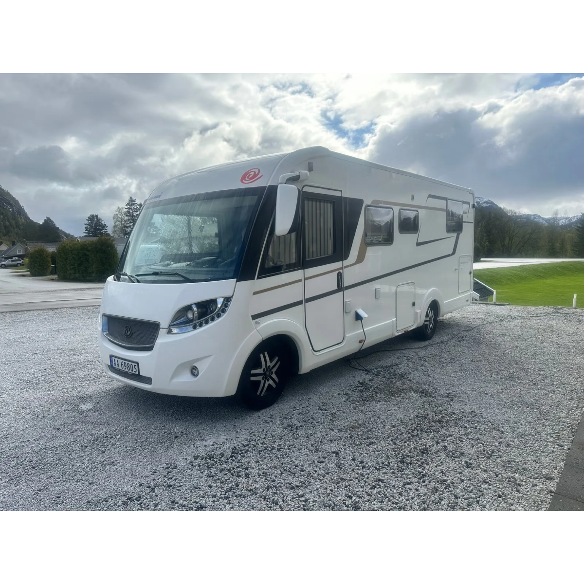 Eura Mobil Integra Line 720 QB