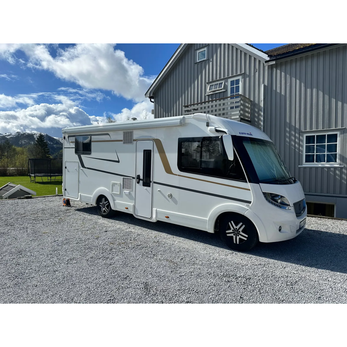 Eura Mobil Integra Line 720 QB