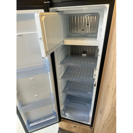 Eura Mobil Integra Line 720 QB