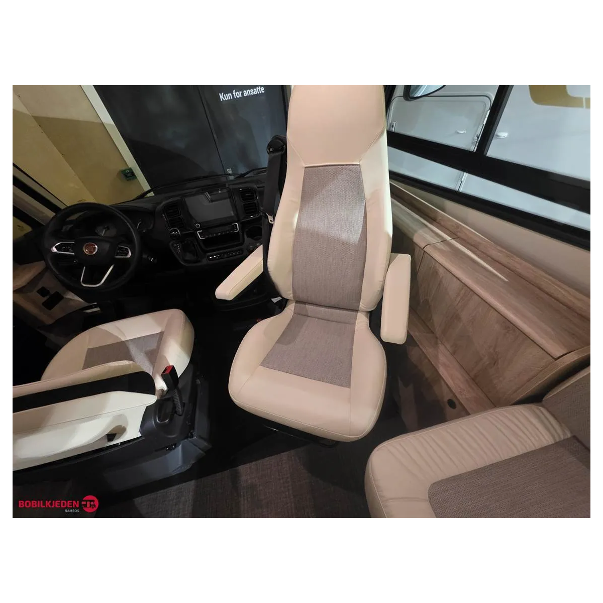 Eura Mobil Integra Line 720 QF