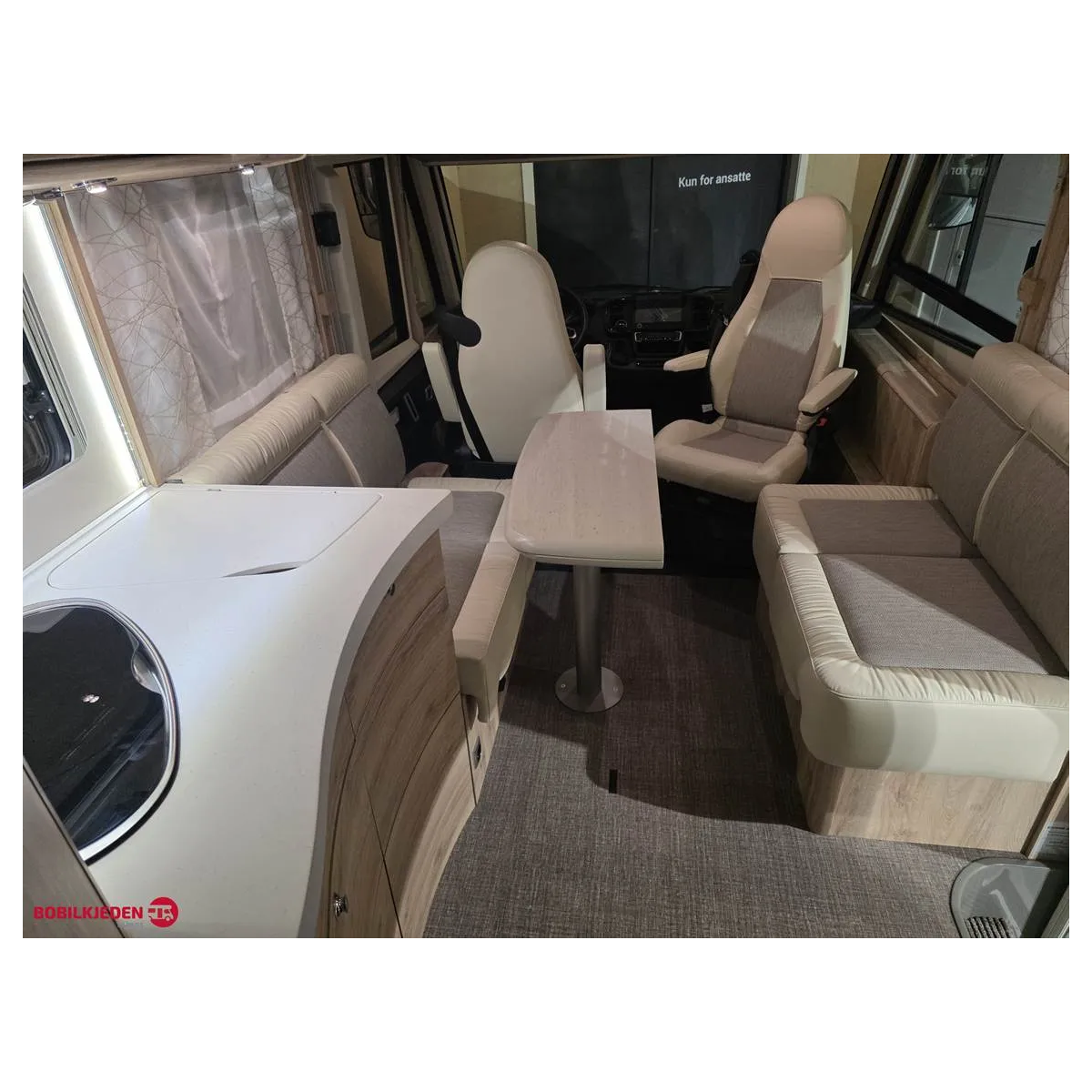 Eura Mobil Integra Line 720 QF