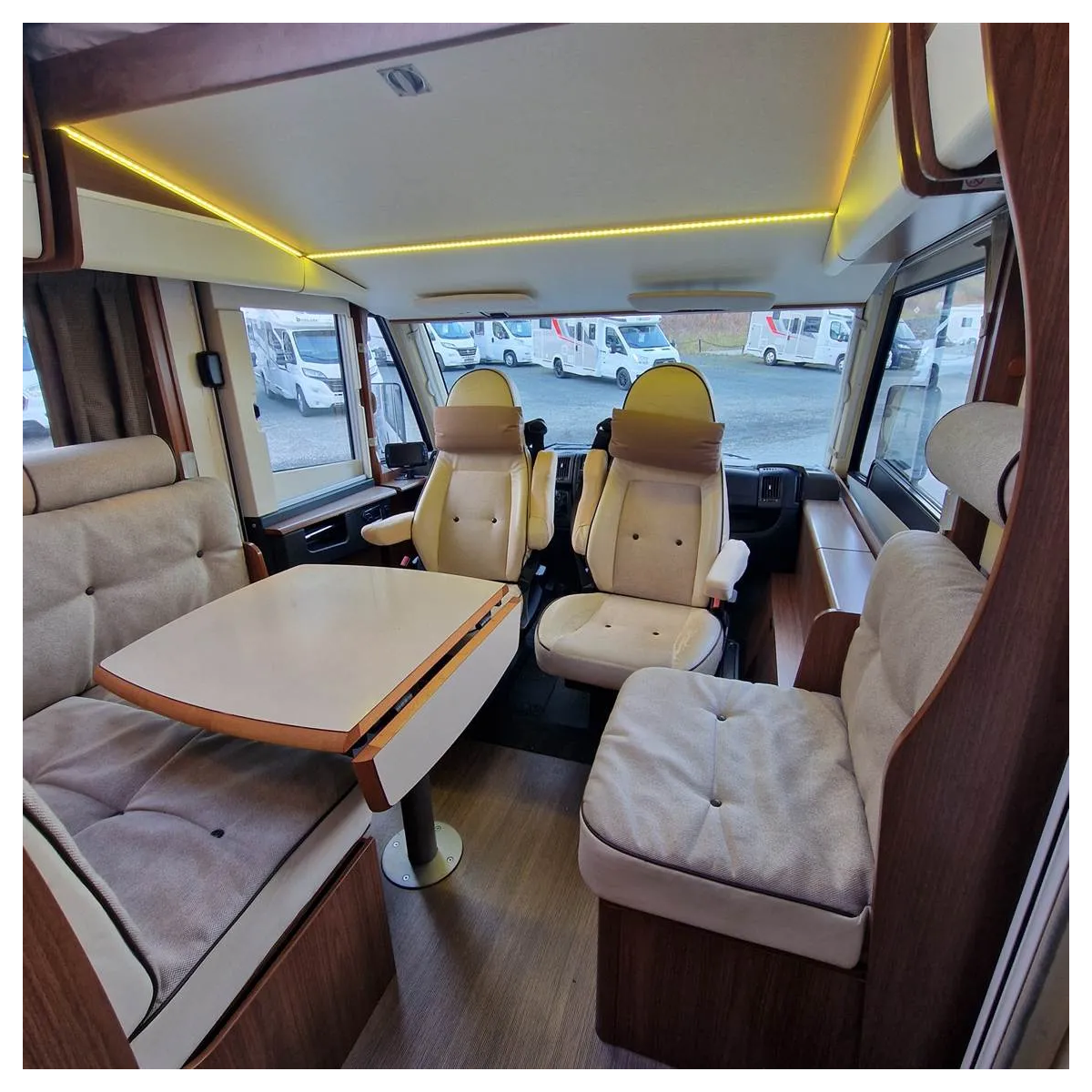 Eura Mobil Integra Line 680 QB