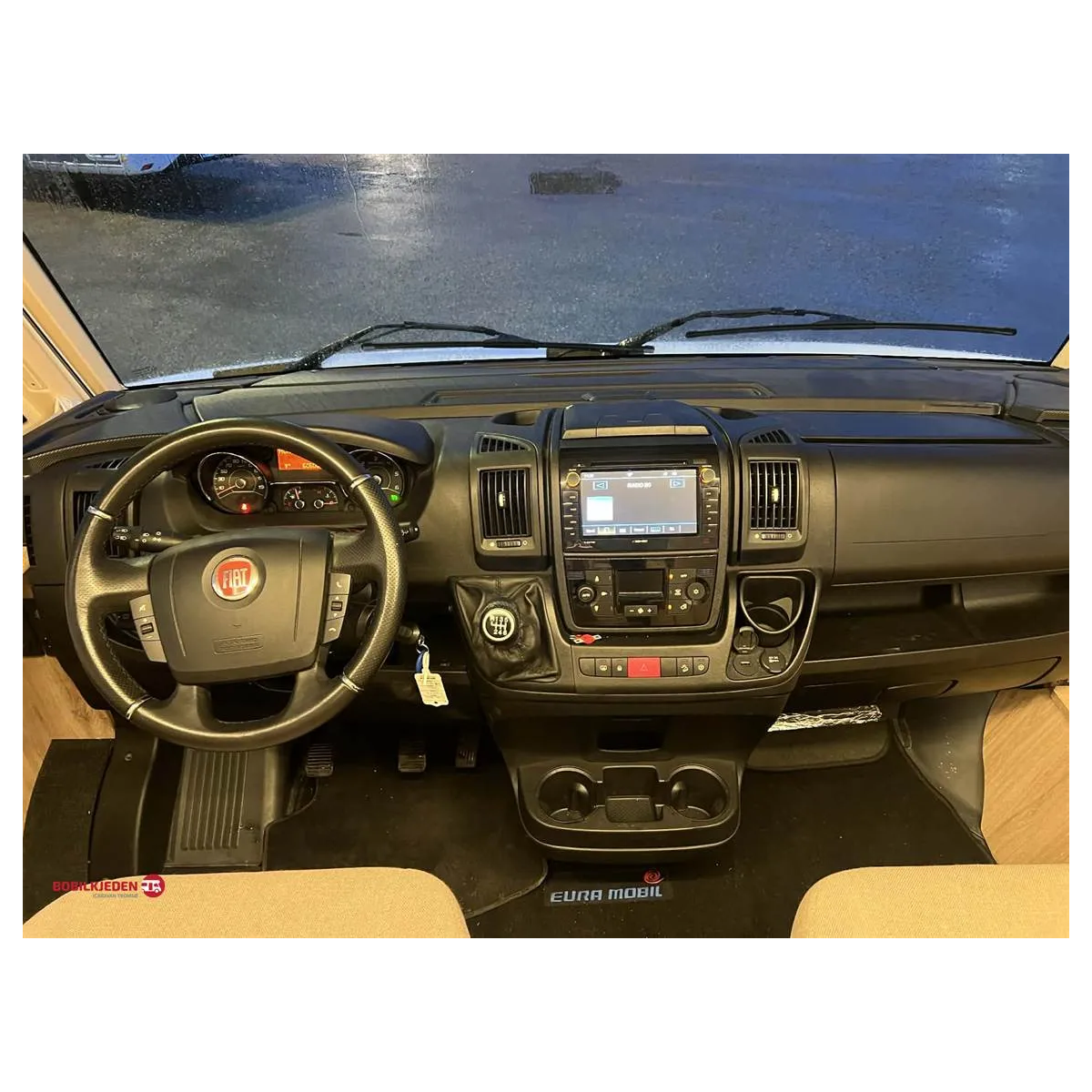Eura Mobil IL 655 EB