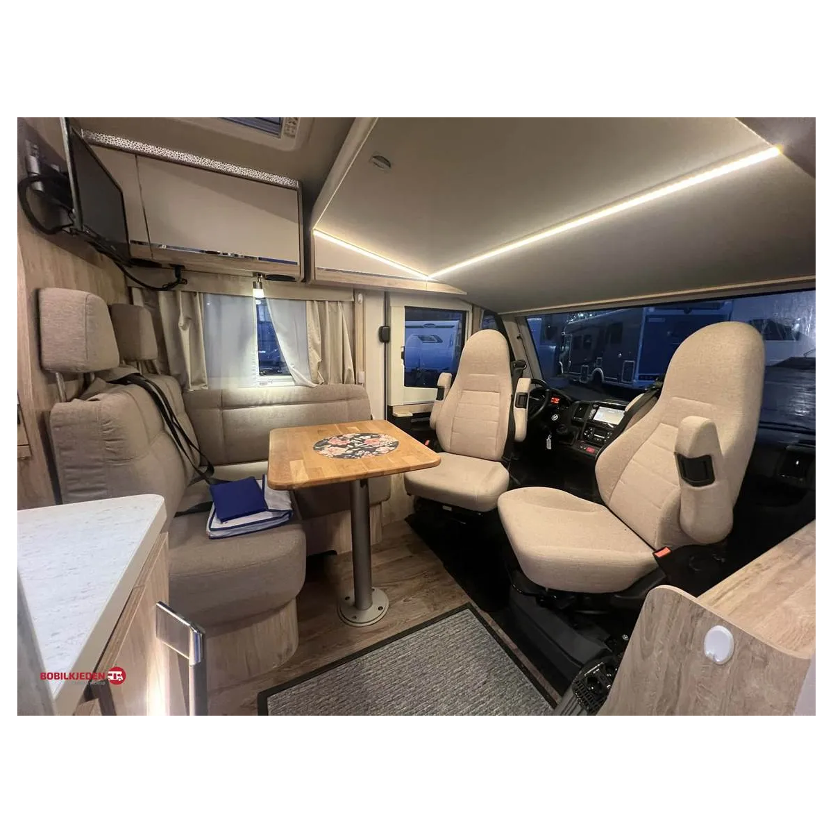 Eura Mobil IL 655 EB