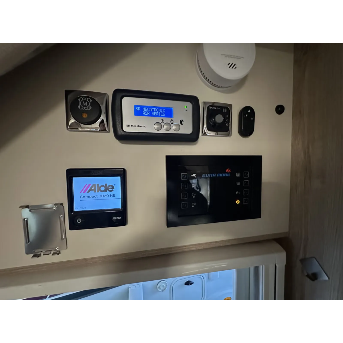 Eura Mobil PRS 730 EB