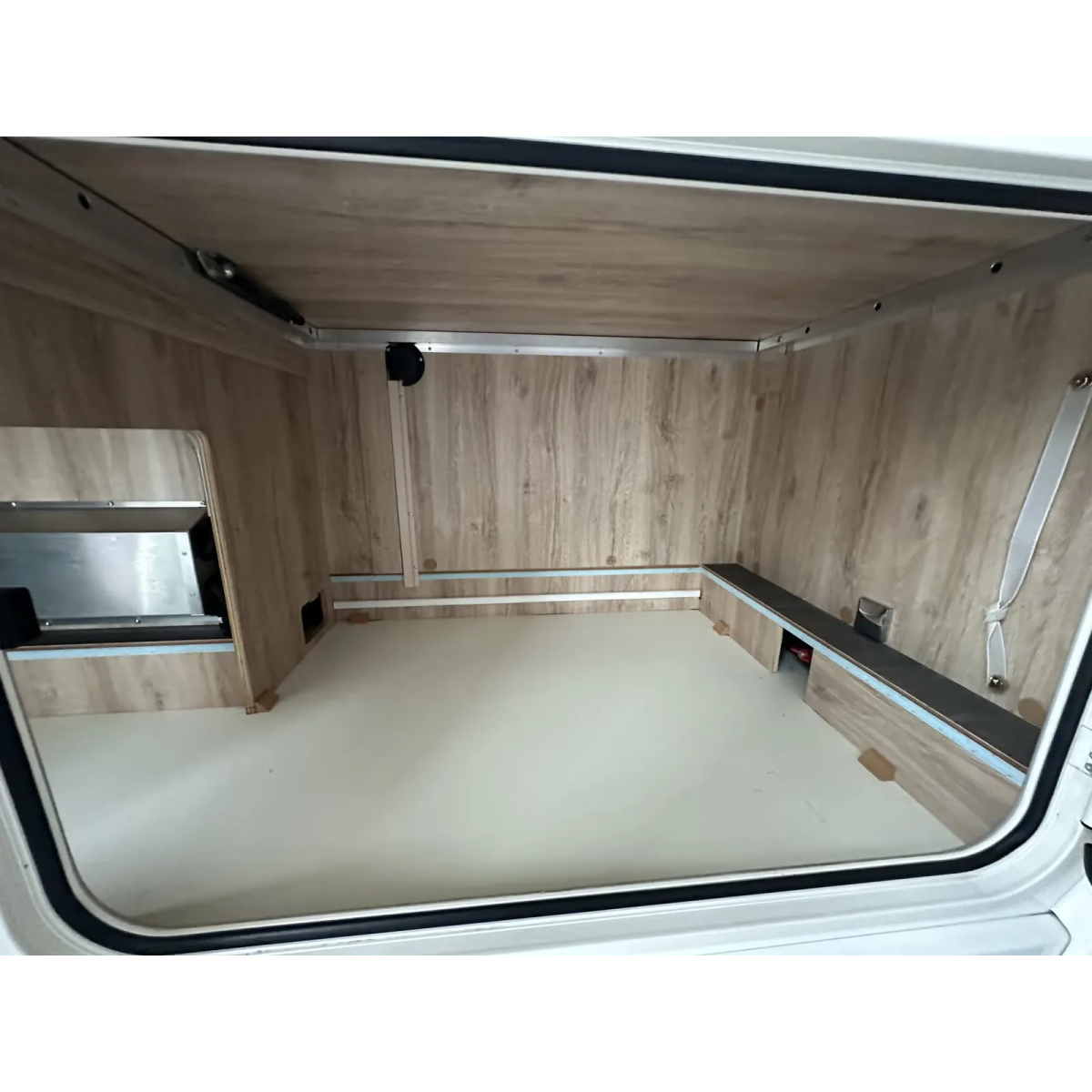 Eura Mobil PRS 730 EB